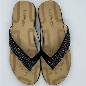 Women's beaded Sandals Forever Comfort